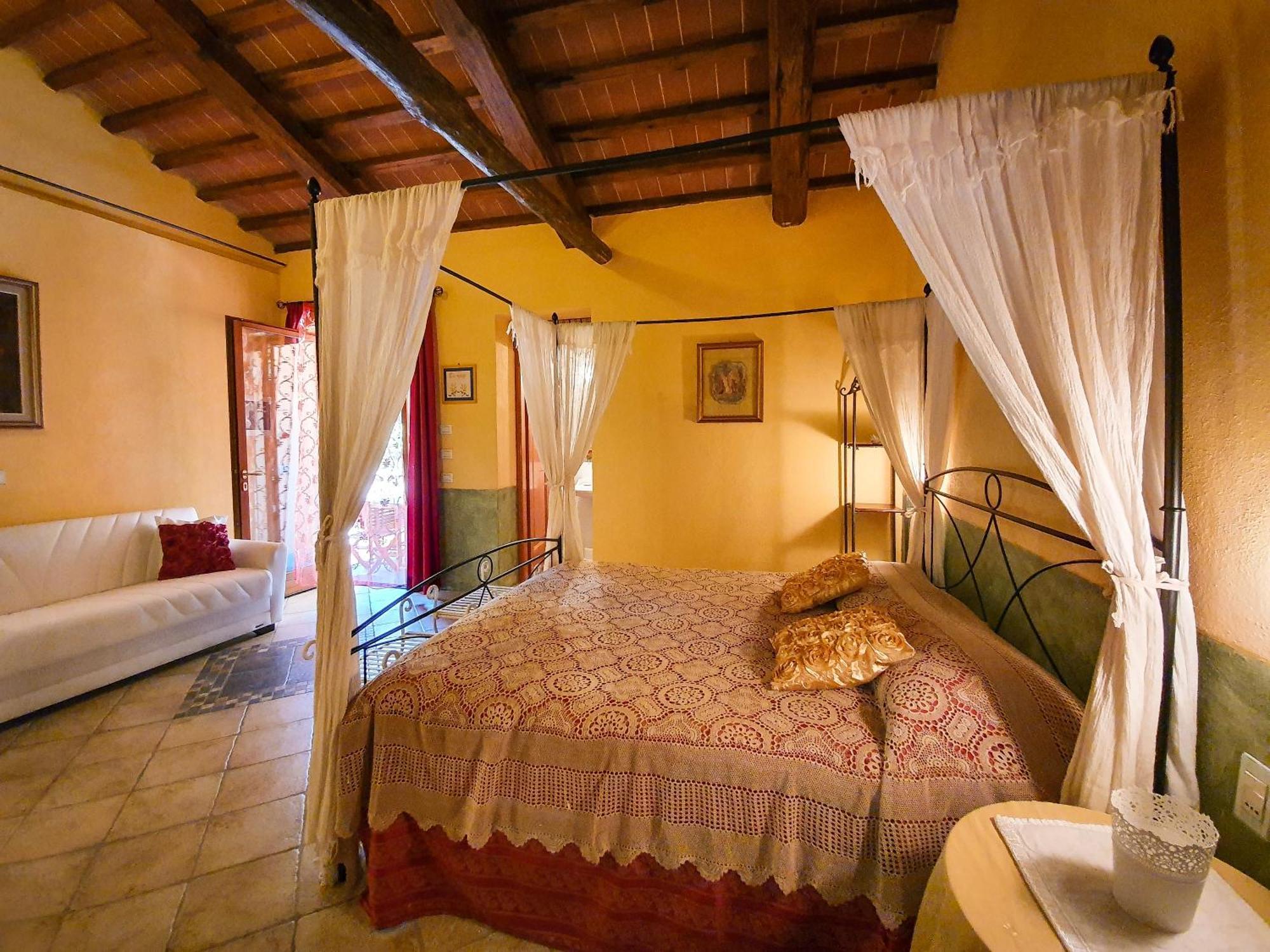 LA VALLE DEI CASTAGNI Appartamenti indipendenti Vellano Esterno foto